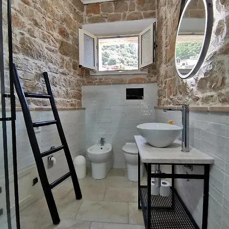 Casa Bellavista Apartment *